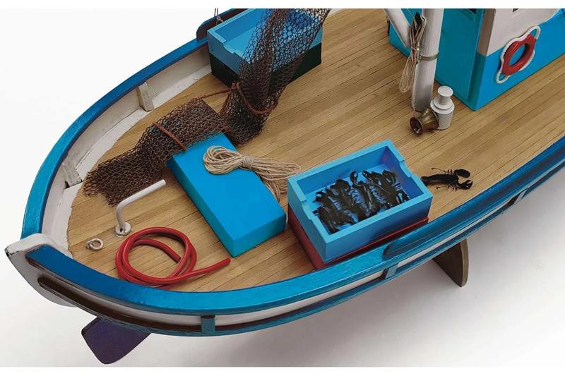 Billing Boats 1:20 Monterey (Mediterranean Edition) - Wooden Hull 01-00-0522