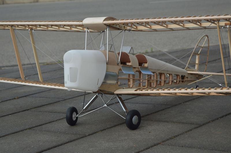 Tony Ray 1:6 DH.82 Tiger Moth 1500mm [kit-to-build] TRSS02