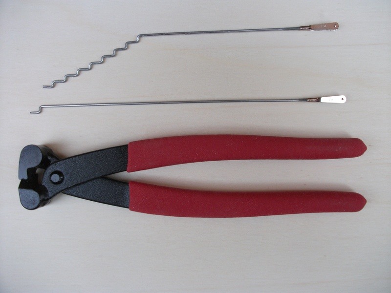 Prolux Deluxe Z Bender Pliers Tool PX1303, Model Shop Leeds