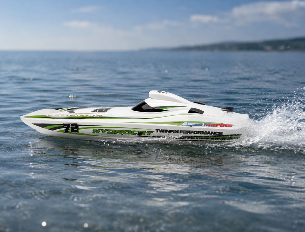 FTX Hydrocat Brushless 3S RC Turbojet Speedboat 40cm - White FTX0800W