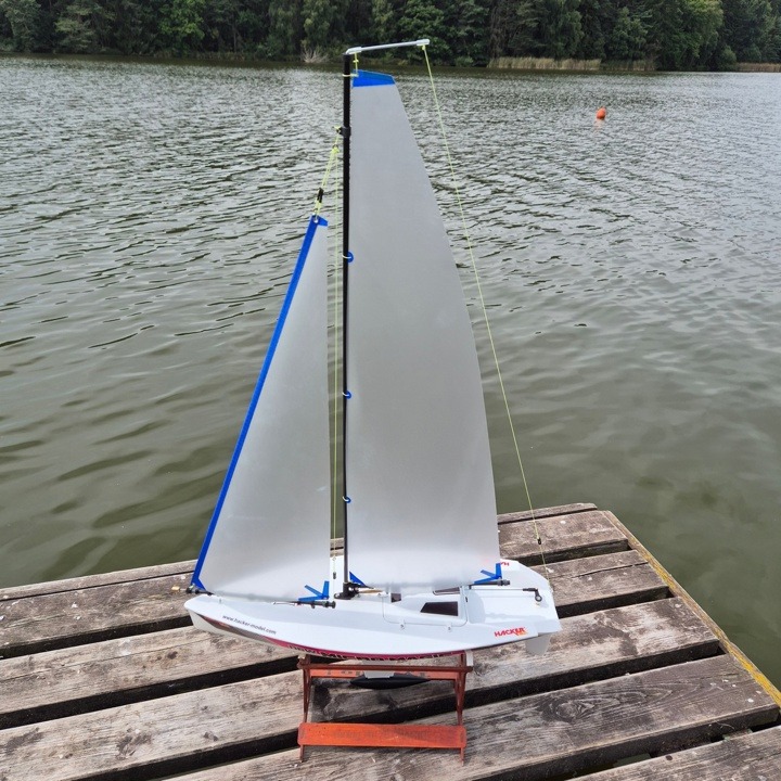 Hacker New Micro Magic 2020 Sailing Boat - RTR w/ Servos HCB2550RTR