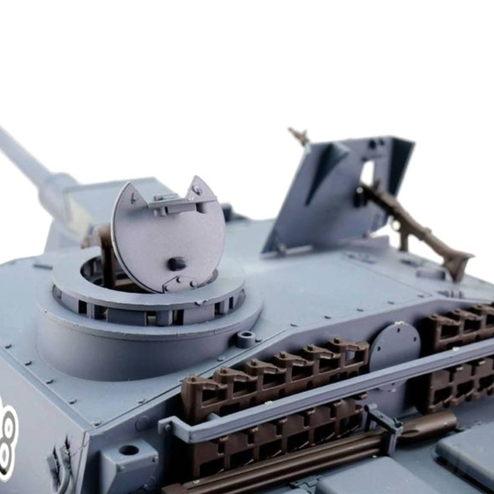 Henglong 1:16 German Stug III (2.4GHz + Shooter + Smoke + Sound) HLG3868-1