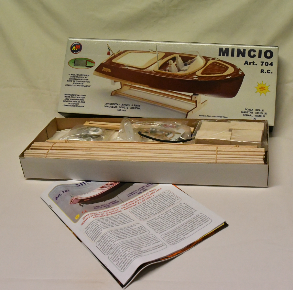 Mantua 1:20 Mincio 450mm [kit-to-build] 704