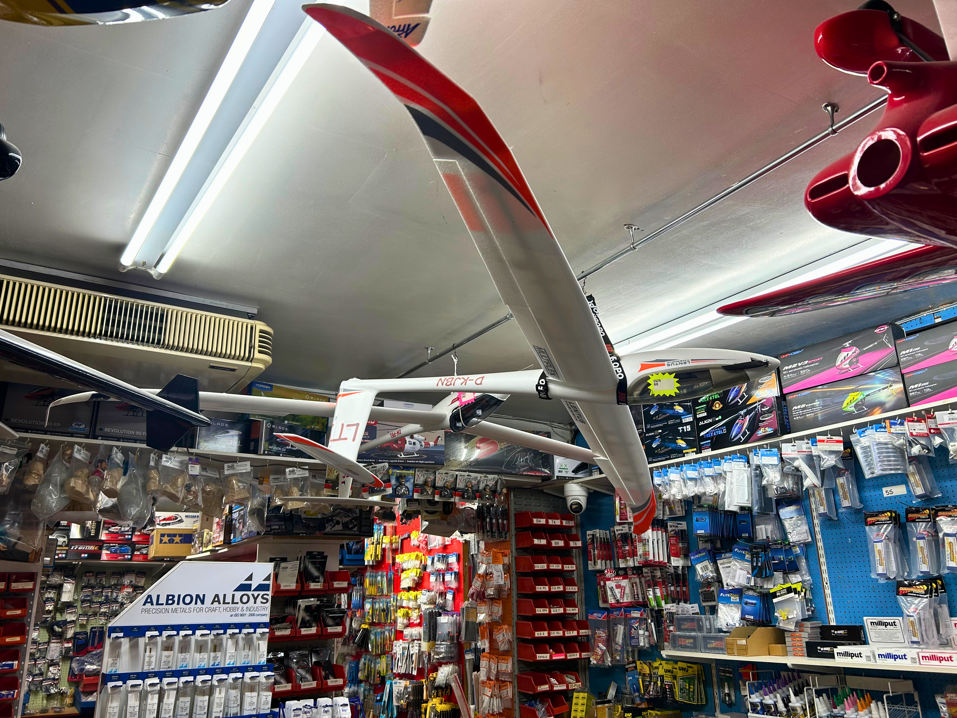 Multiplex Lentus Glider 3000mm - RR MPX1-00900 - Shop Display Model SDM02