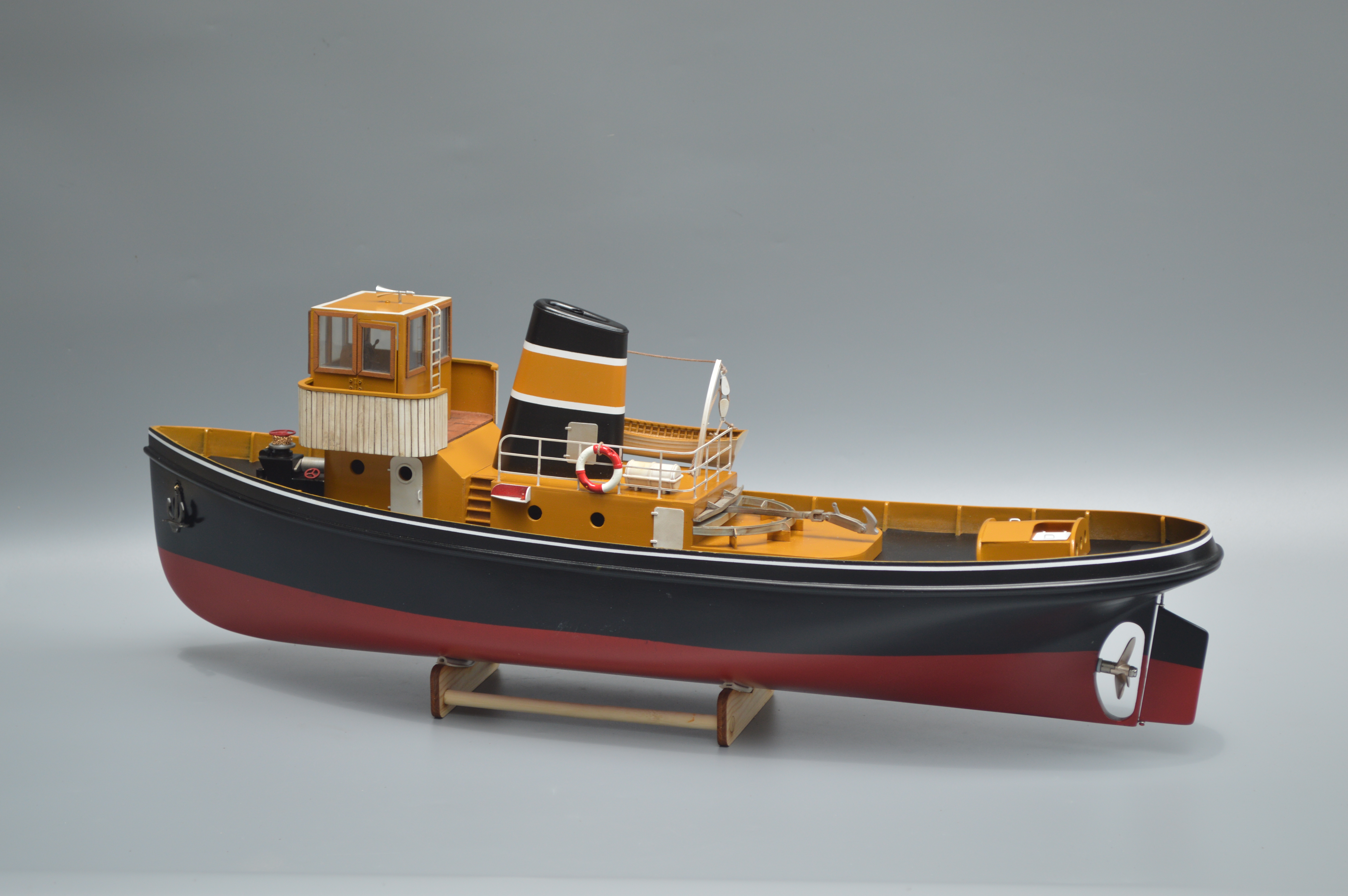 Tony Ray 1:20 SUNXXIV Tug Boat 720mm w/ Electronics [kit-to-build] TRBS053